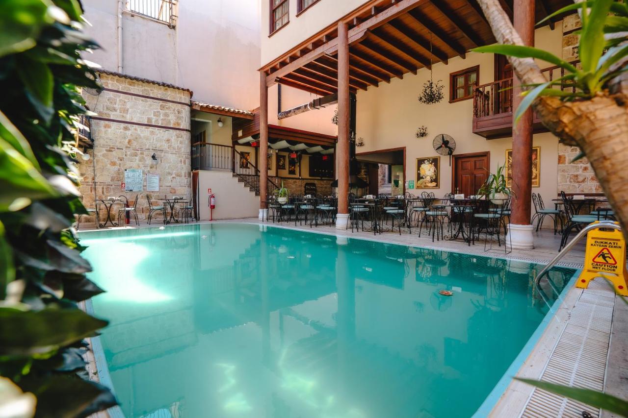 Mediterra Art Hotel Antalya Bagian luar foto
